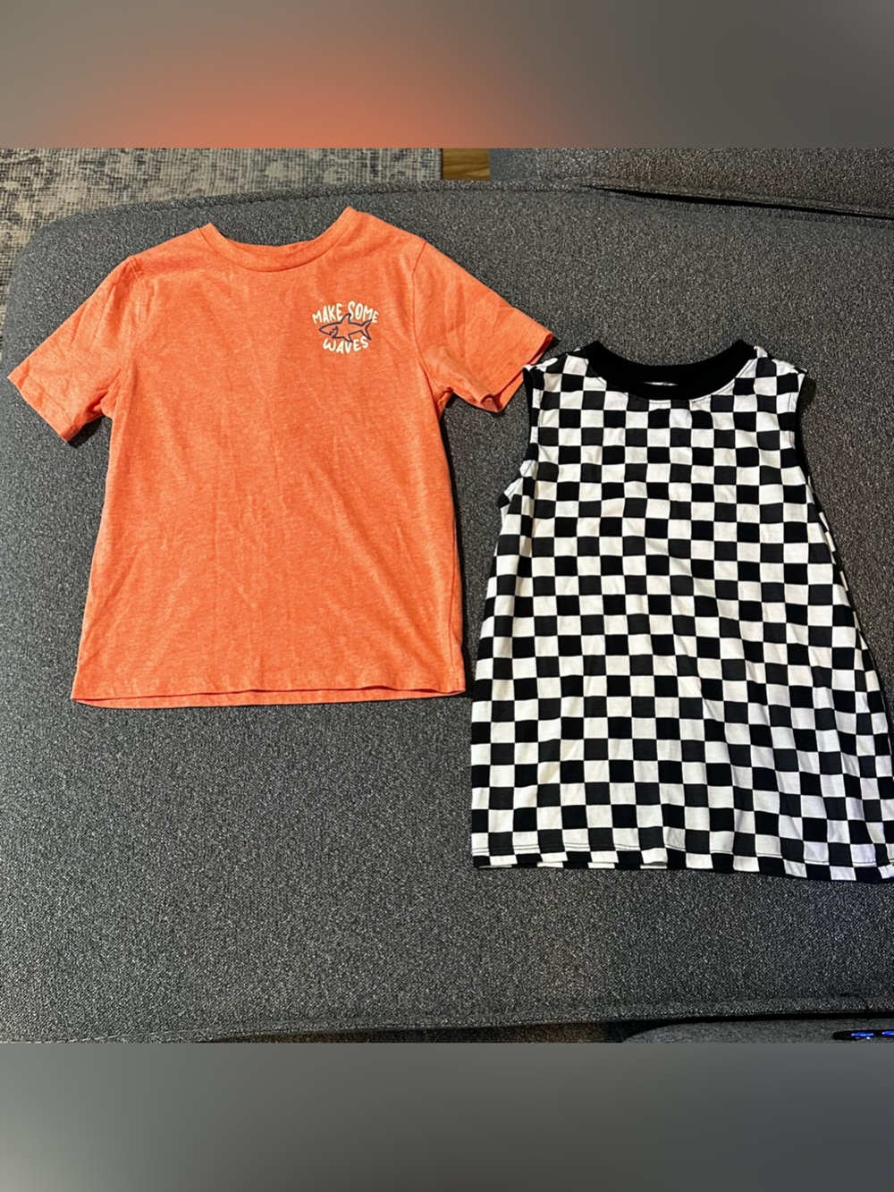 Boys Medium Summer Shirt Set (2)